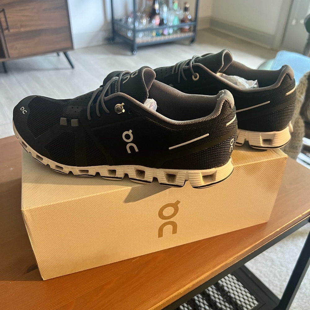 On Cloud Shoes - Black
